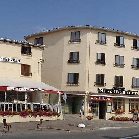 Hotel De La Mere Michelet Confolens Eksteriør bilde